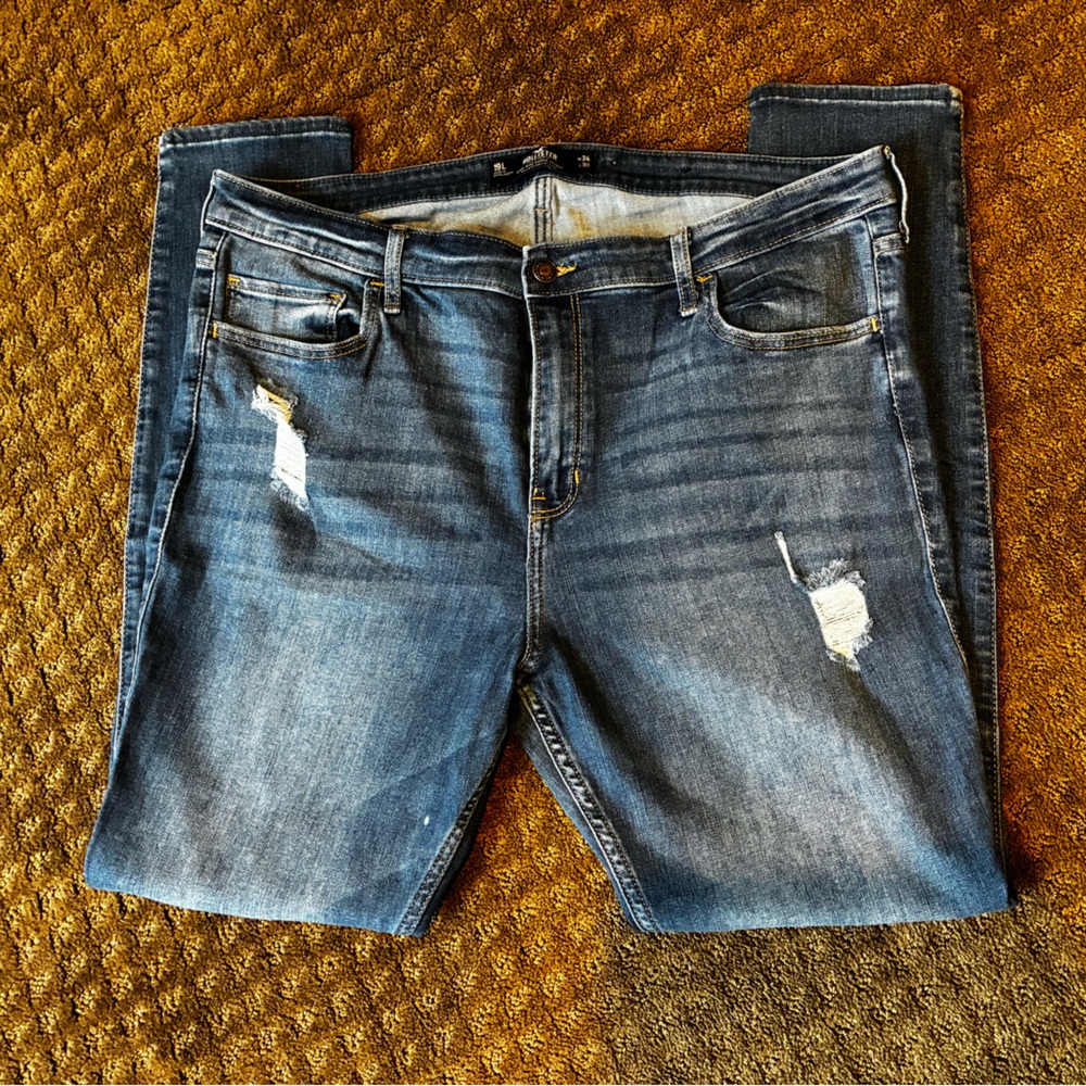 Hollister High-Rise Super Skinny Distressed Dark Blue  Jeans